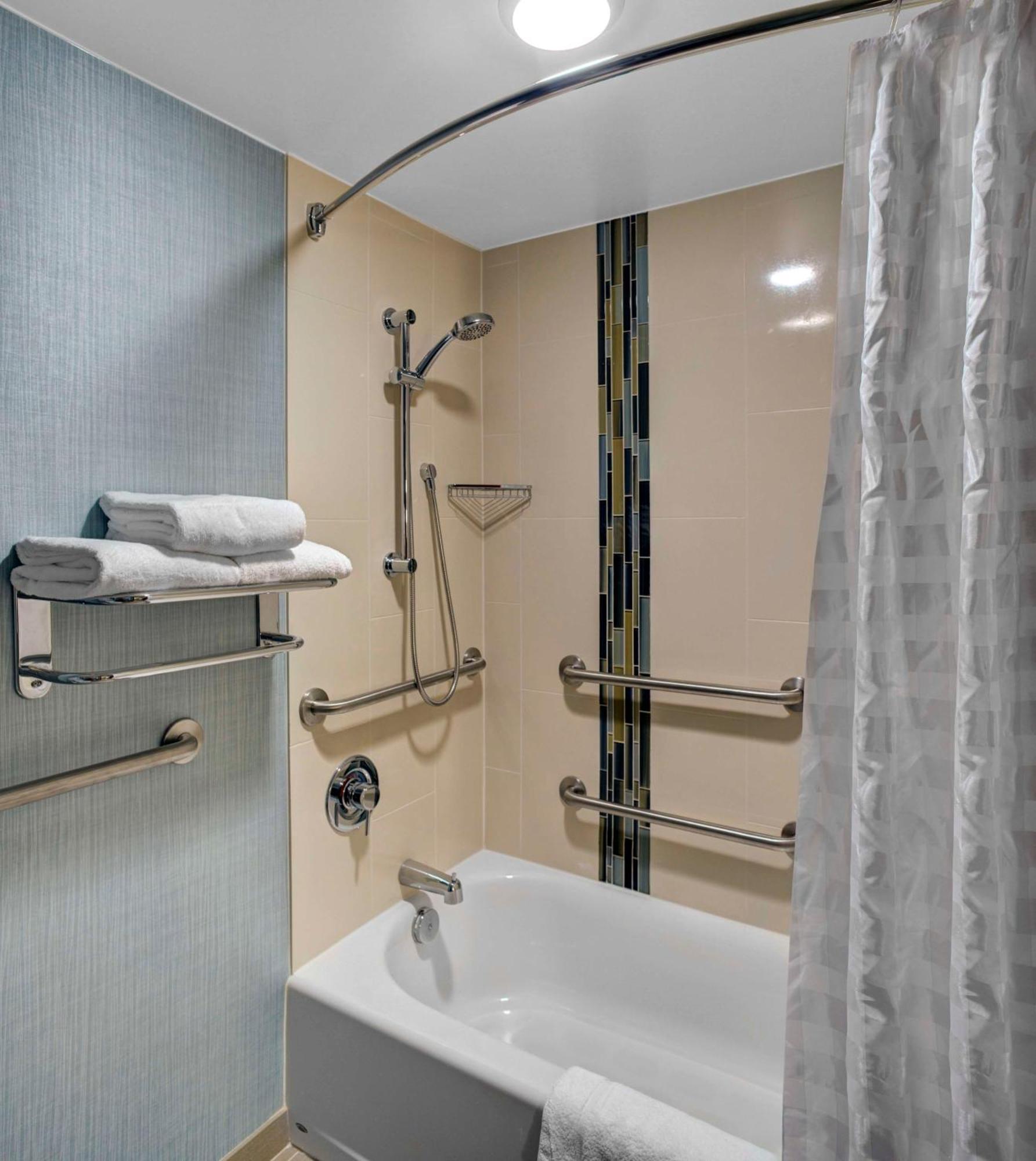 Hyatt Place Louisville-East Εξωτερικό φωτογραφία